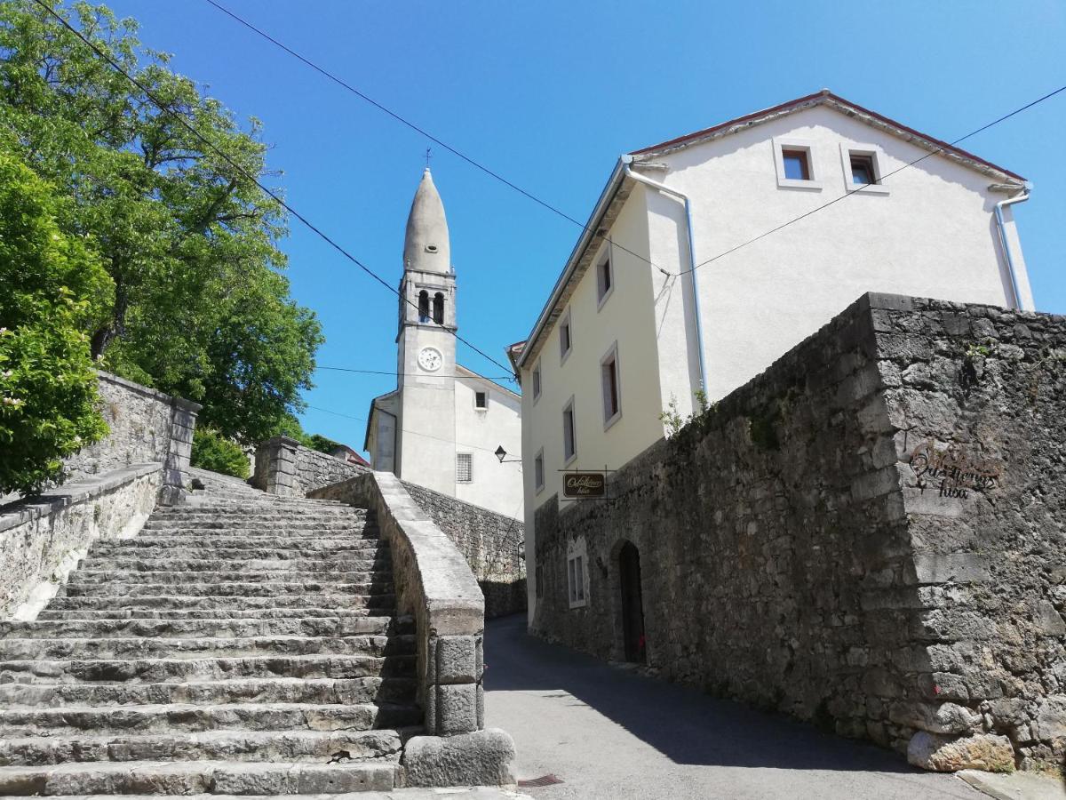 Apartmaji In Sobe Odlicna Hisa Štanjel Buitenkant foto