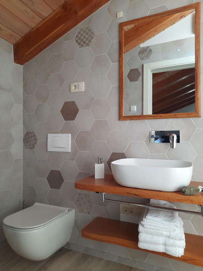 Apartmaji In Sobe Odlicna Hisa Štanjel Buitenkant foto